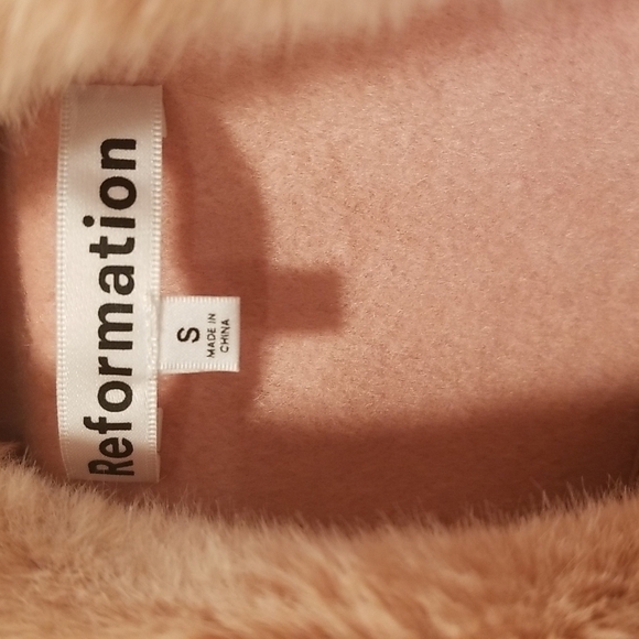 💕REFORMATION💕 Lester Coat ~ Faux Fur Shawl Collar Double Breasted Pink S NWT - Picture 12 of 15